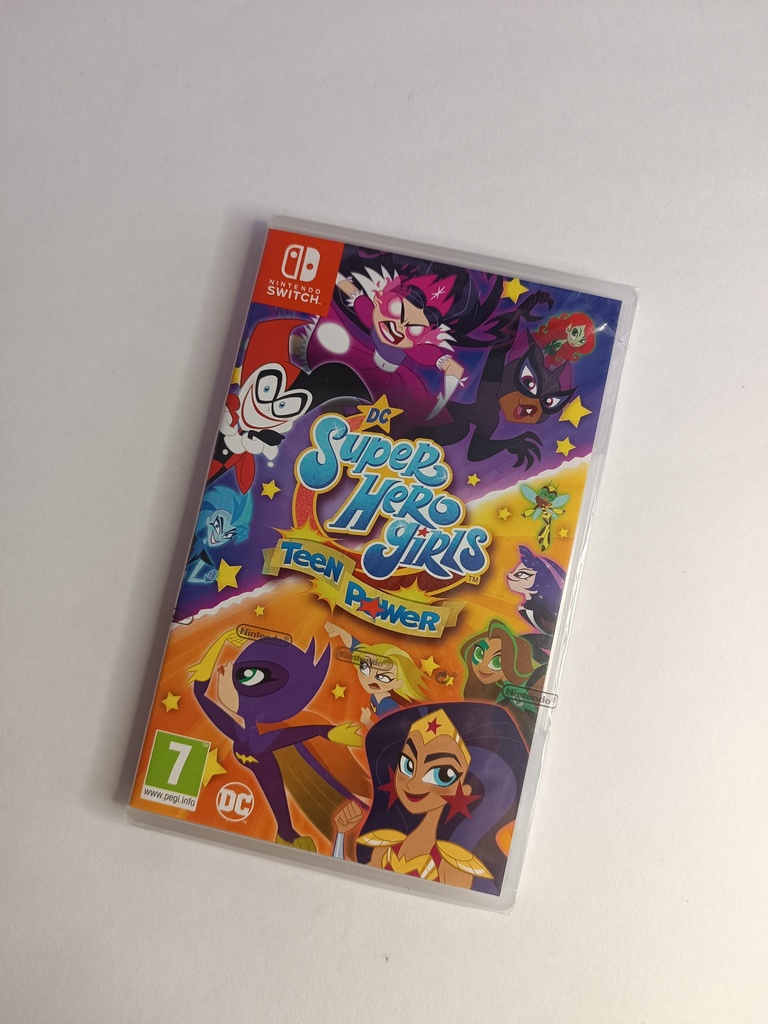 DC SUPER HERO GIRLS TEEN POWER
